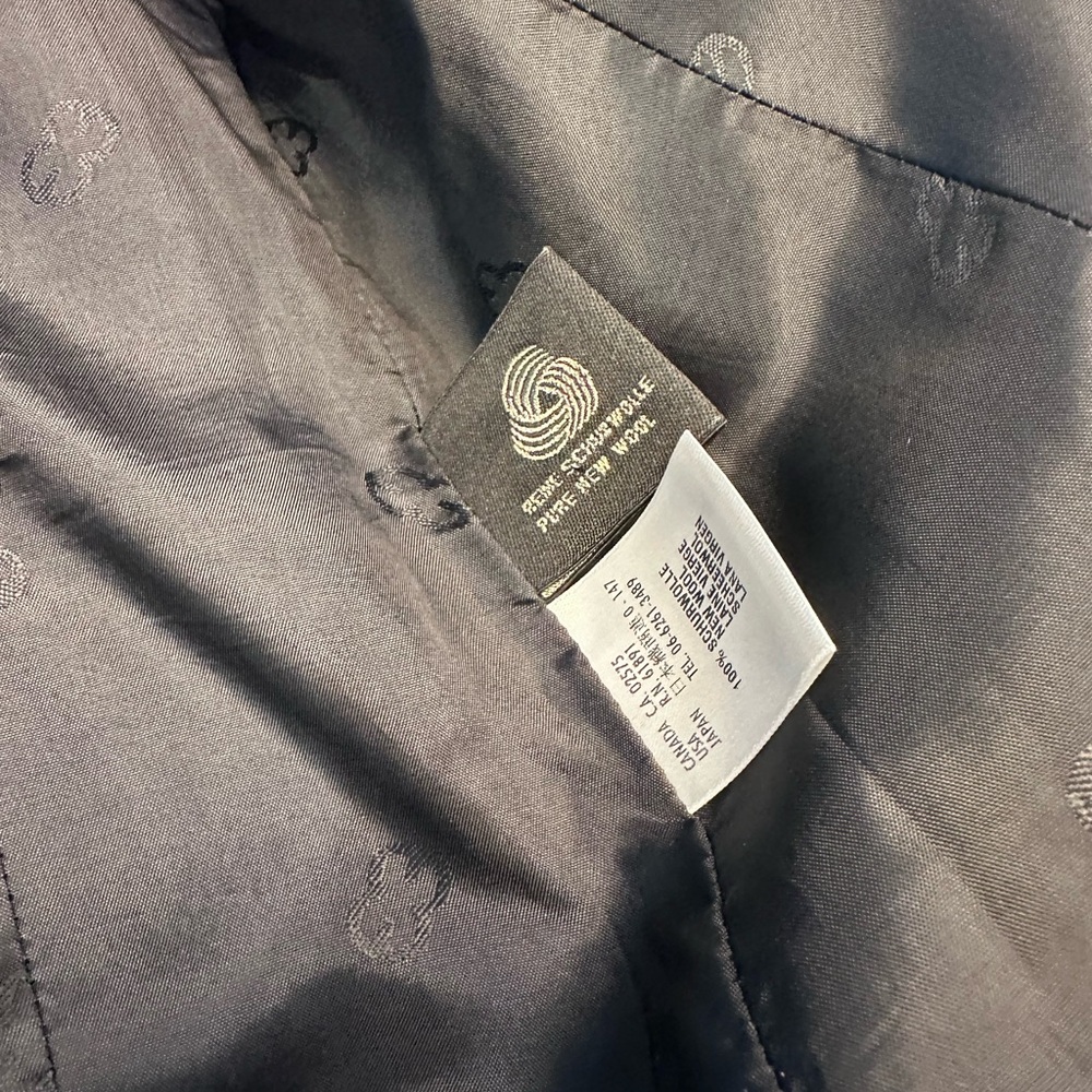 EUC Escada Women’s Black/White ‘Tuxedo’ Suit - Picture 9 of 16